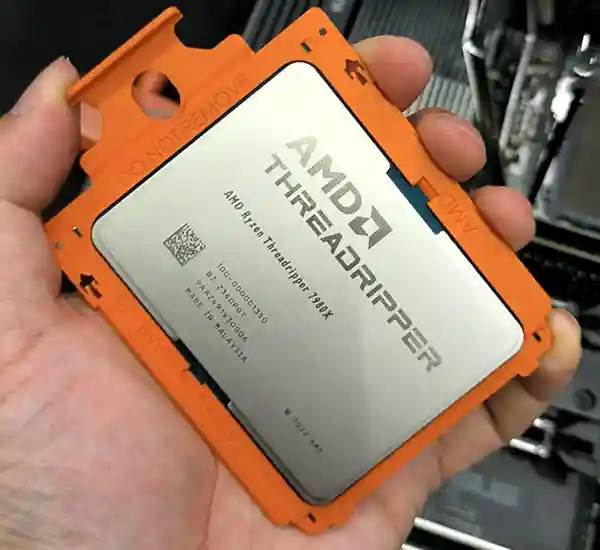 AMD Ryzen Threadripper 7980X 64 core 128 threads 350W 256MB CPU